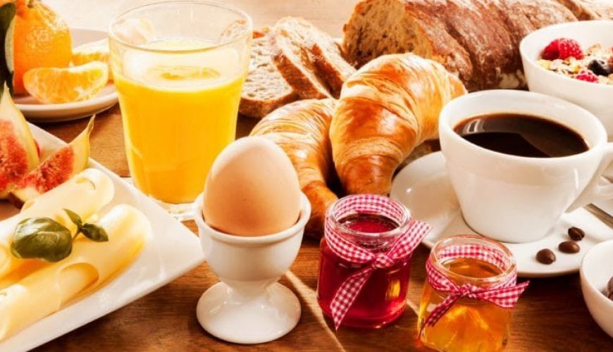 Frühstück in Nizza