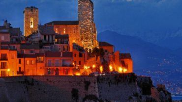 french riviera tours antibes at night
