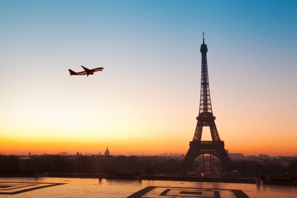 sortir à paris seul ou entre amis tour eiffel