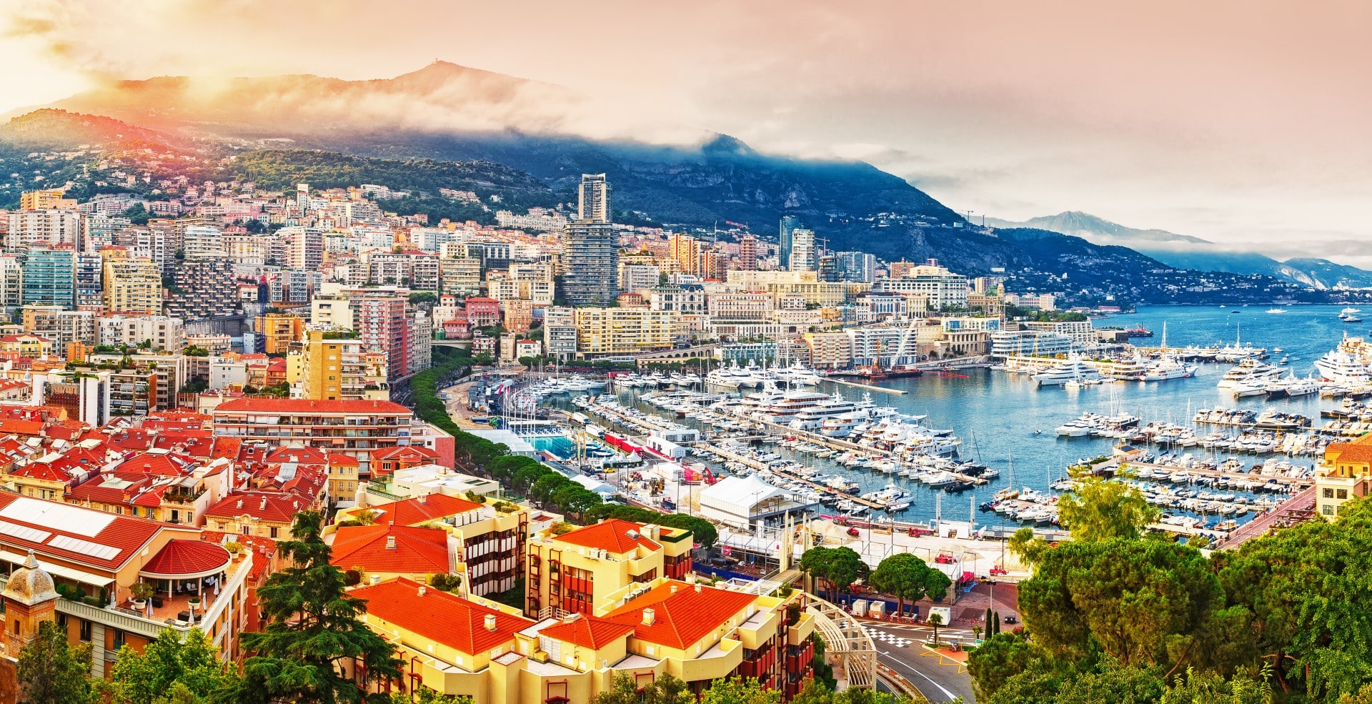 Monaco F1 Grand Prix Circuit Tour - Riviera Bar Crawl Tours