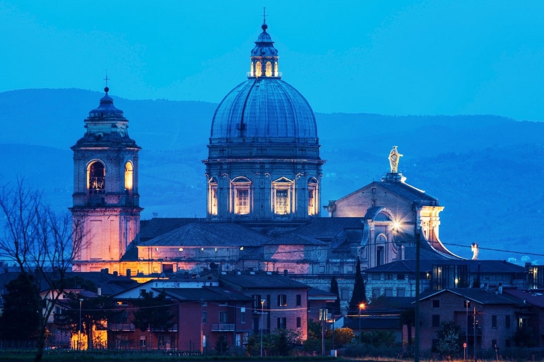 assisi walking tour