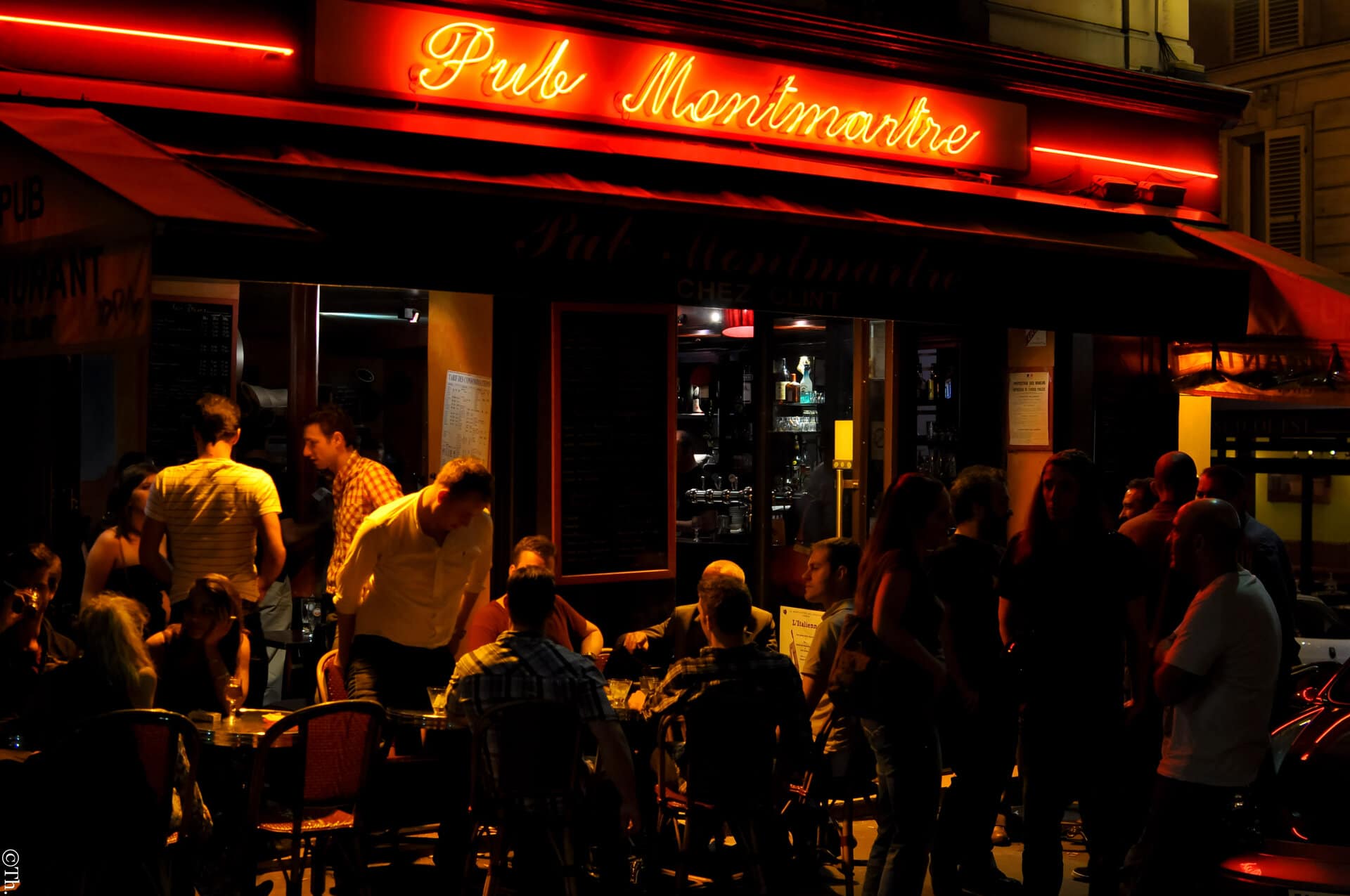 Where to go out in Paris the best neighborhoods