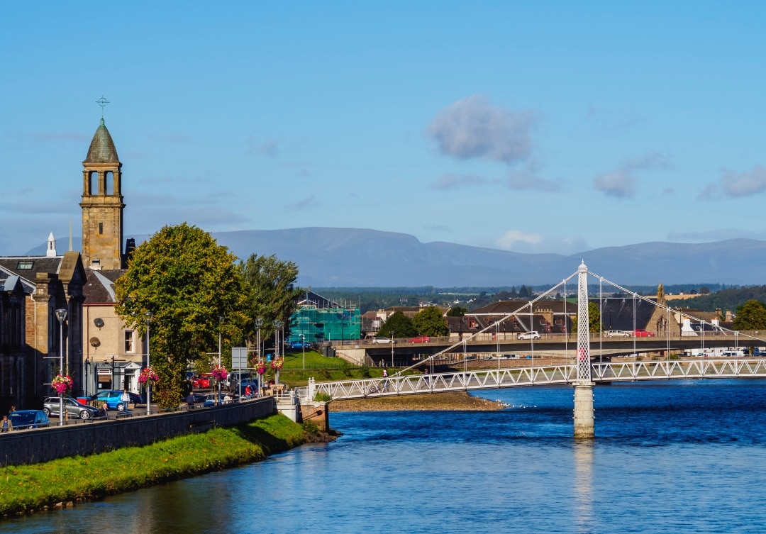 inverness walking tour free