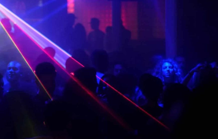 Riviera Pub Crawl Paris