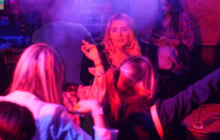 Riviera Pub Crawl Paris