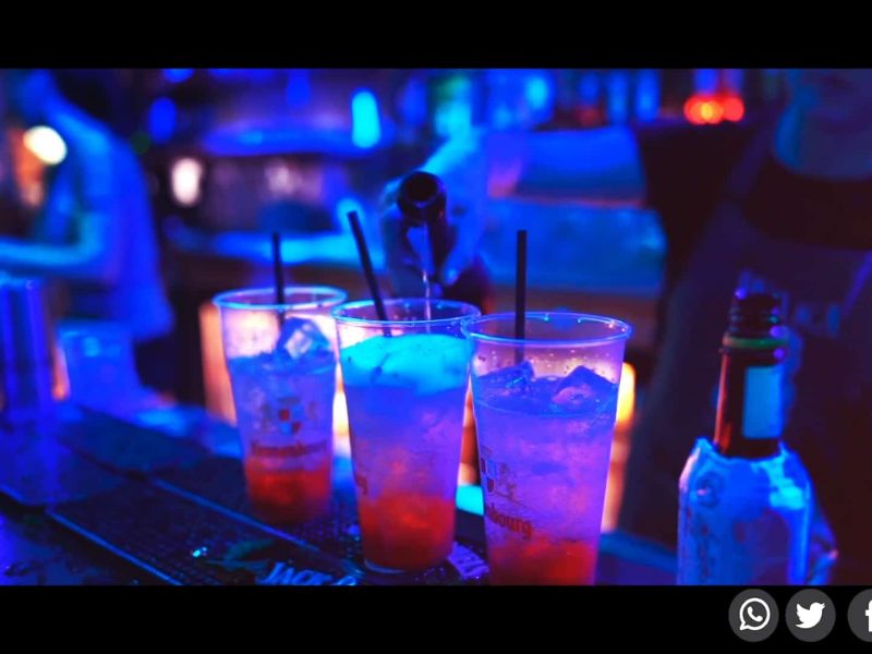 Valencia Bar Crawl Party