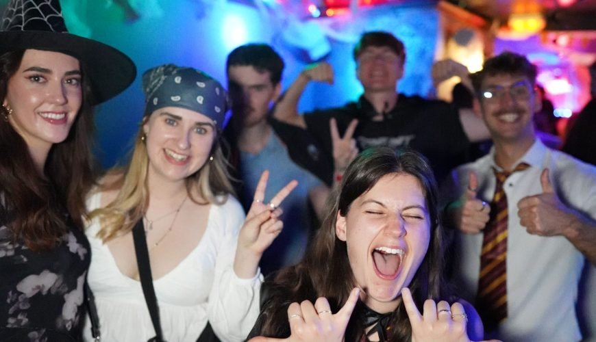 Privat Bar Crawl Barcelona