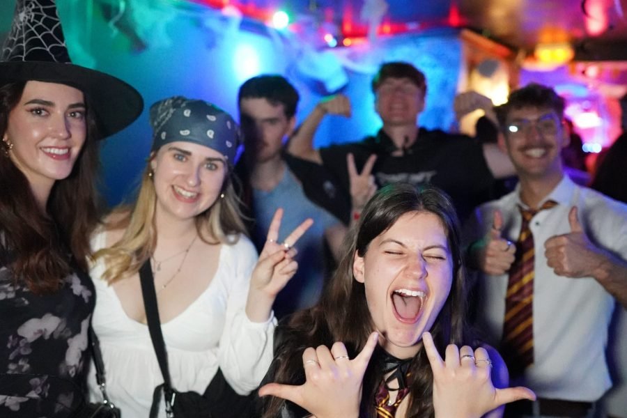 Privat Bar Crawl Barcelona