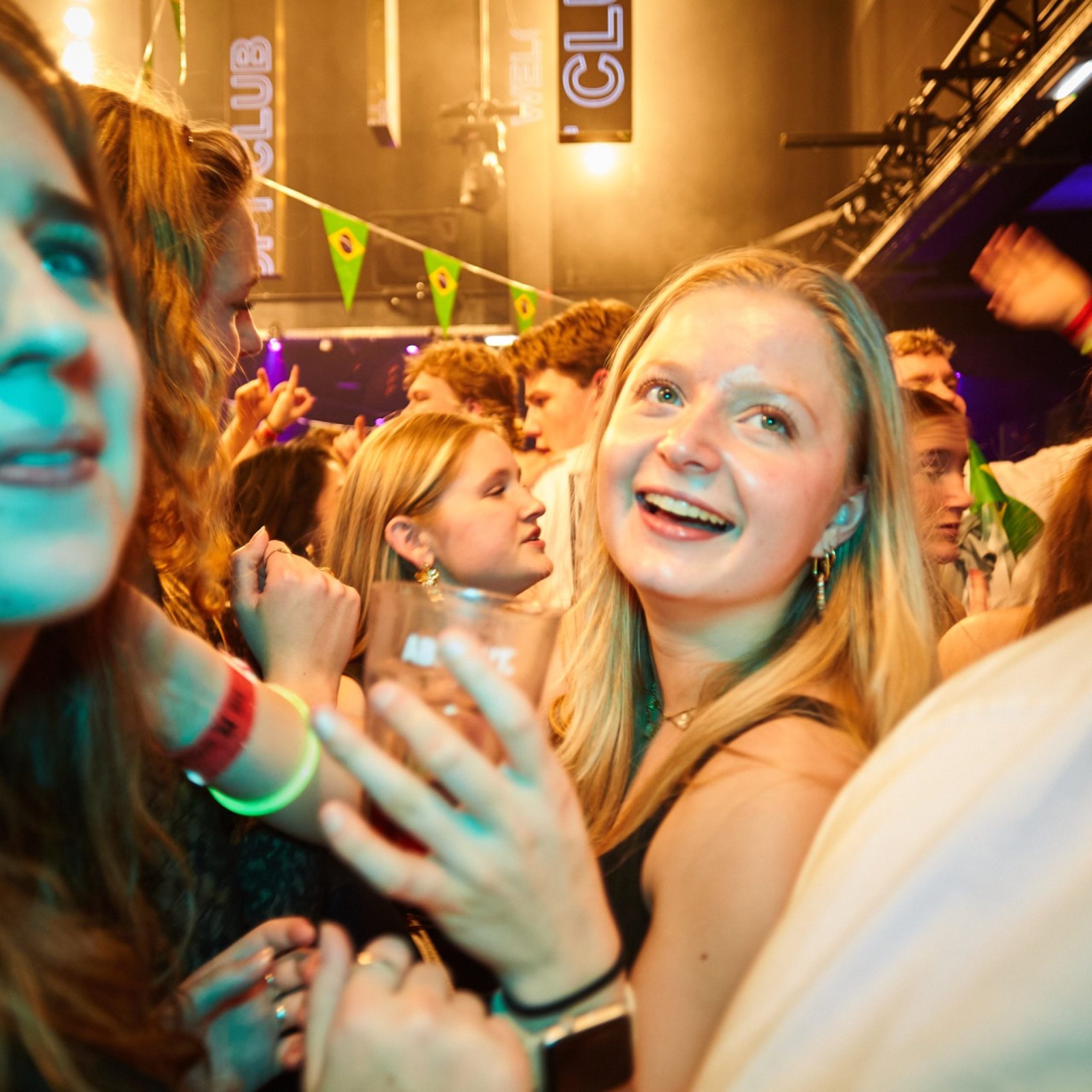 Pub crawl Lyon, Bar Crawl Lyon
