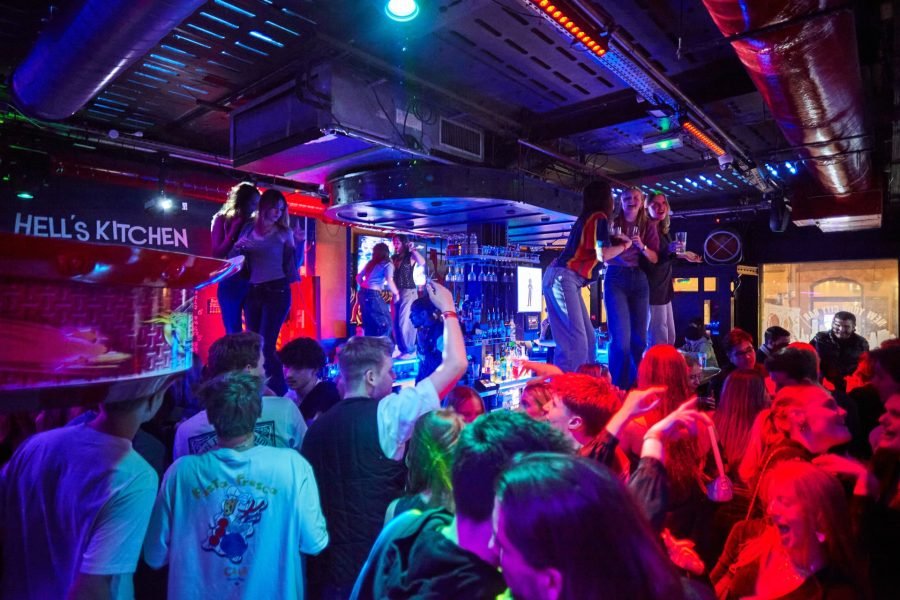 pub crawl lyon