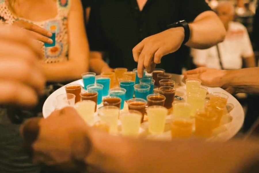 MARSEILLE BAR CRAWL 