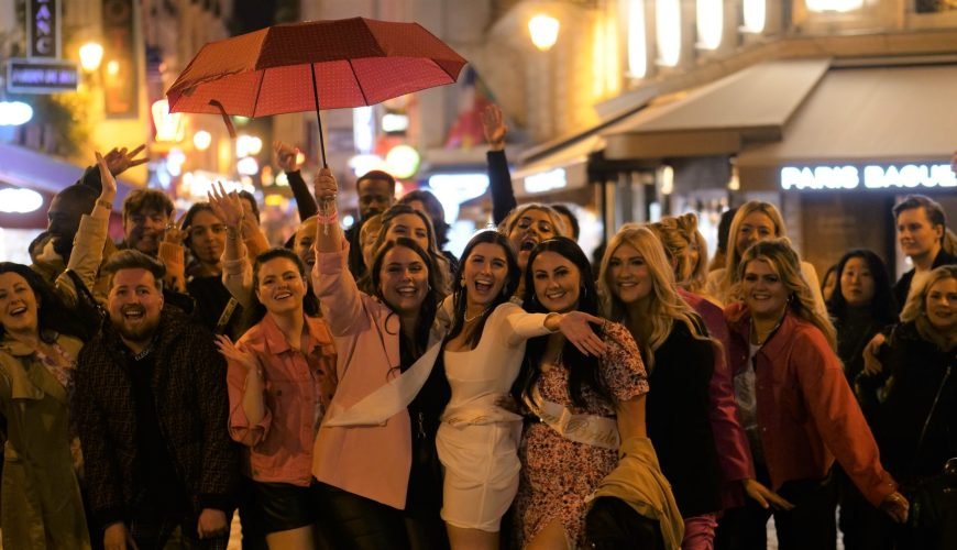 pub-crawl-paris-latin-quarter-nightlife