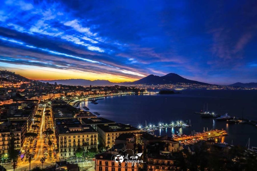 Частный поход в бар Napoli