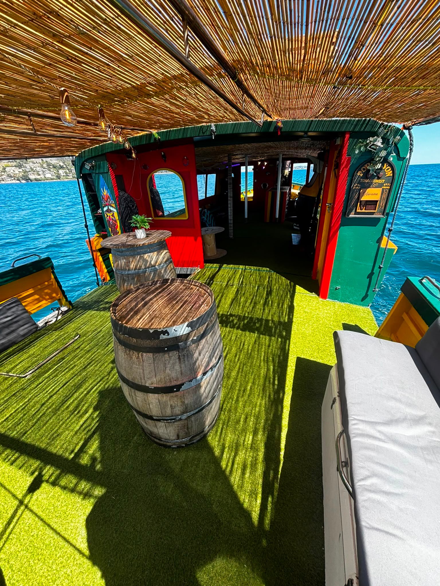 Riviera Cruise Side View