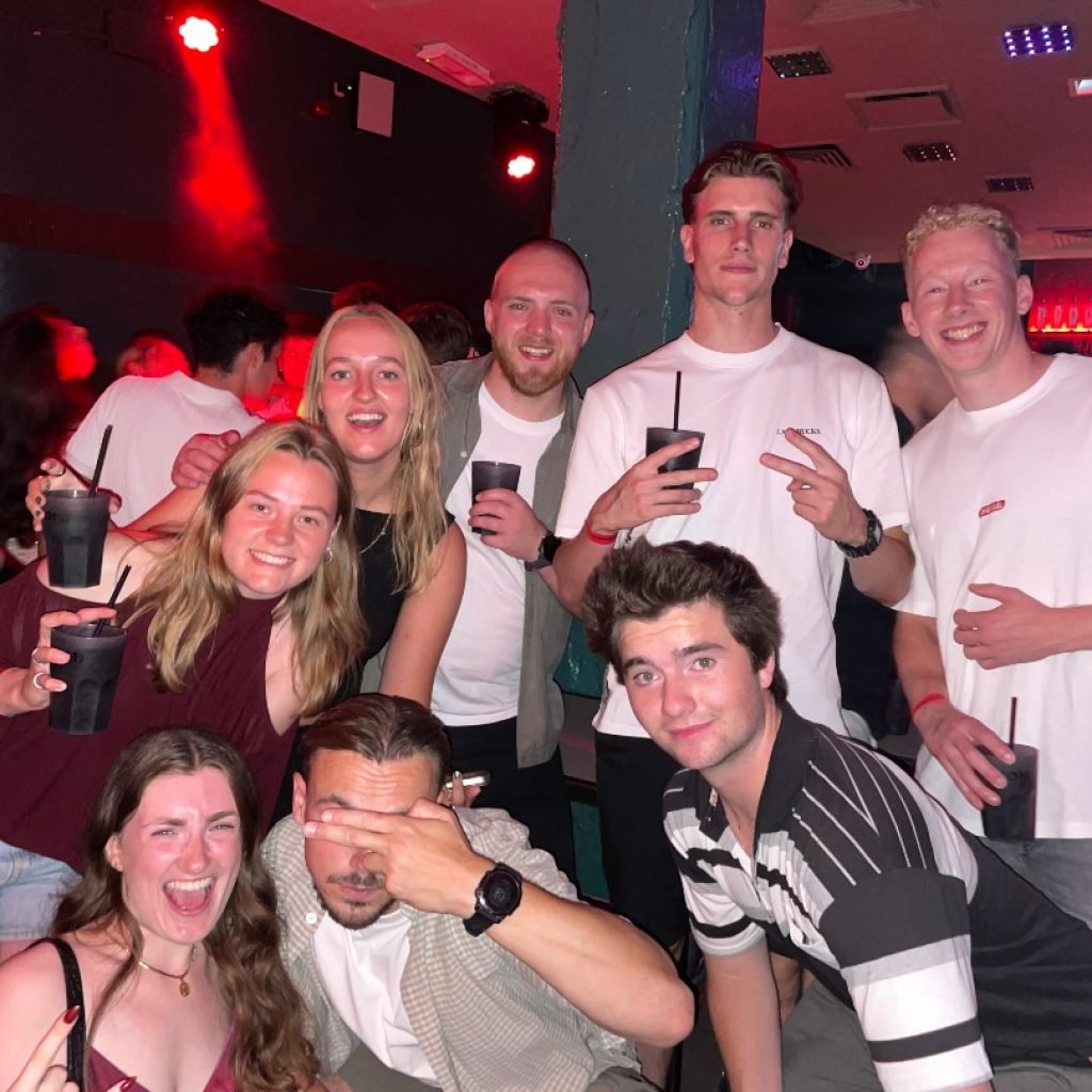Yellowsquare Bar Crawl Milan